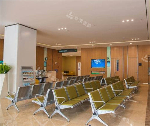 福州爱尔眼科等待区