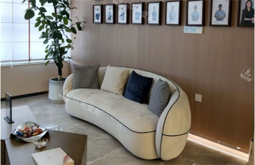 烏魯木齊紐菲思整形候診區(qū) 烏魯木齊紐菲思整形候診區(qū)