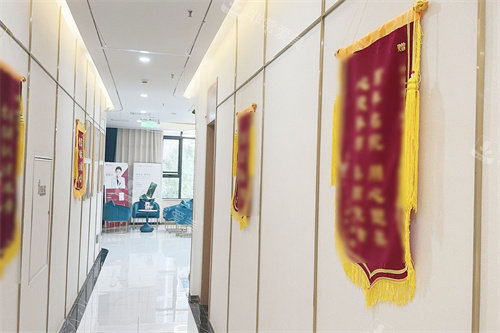 郑州丽人医疗美容走廊环境 郑州丽人医疗美容走廊环境