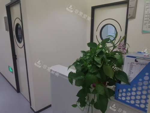 新疆烏魯木齊華茜醫(yī)美護(hù)士站