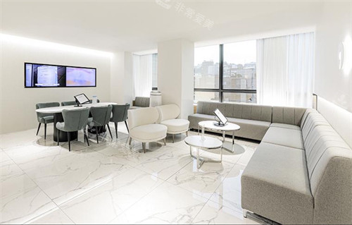 江南reandyoung皮肤科等候区