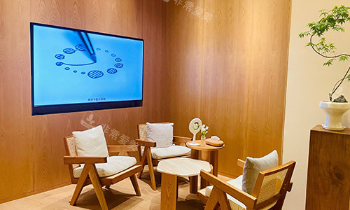 上海偶索整形医院等位区