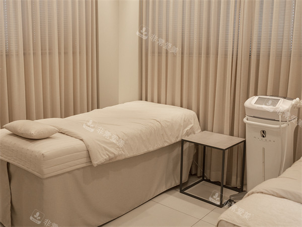 韩国清潭kamin皮肤科治疗室