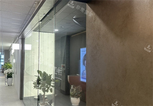 韩国凯丽雅皮肤科江南枫叶vip馆外景 韩国凯丽雅皮肤科江南枫叶vip馆外景