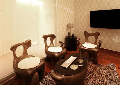 韩国JK整形外科等待区