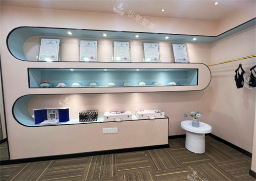 重庆军美医疗美容医院假体展示