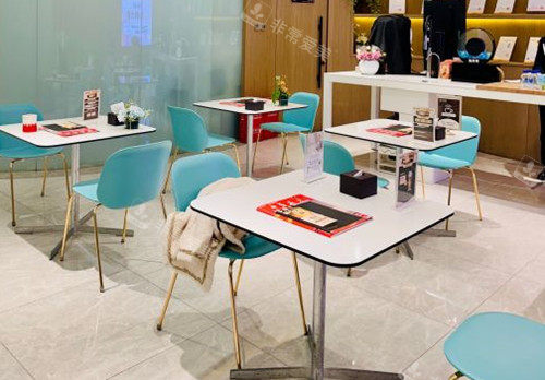 北京艺美医疗美容大厅环境 北京艺美医疗美容大厅环境