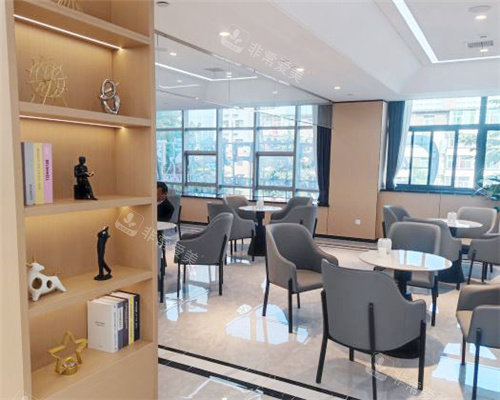 郑州中诺口腔医院06