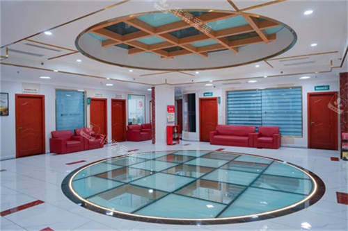 重庆骑士医院大厅环境