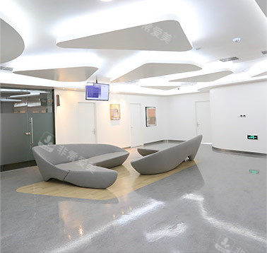 昆大疤痕医院大厅