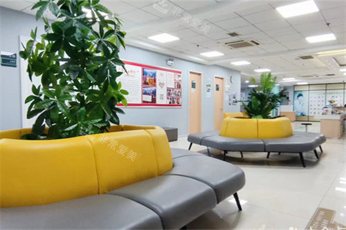 济南爱尔眼科休息区