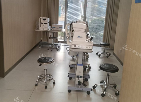 徐州和佳医院眼科视力检查室