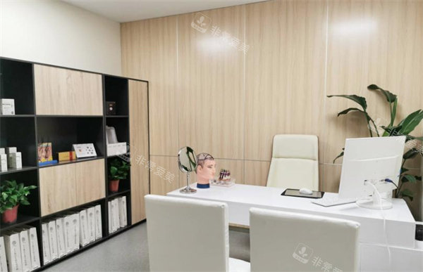 青岛建中植发面诊