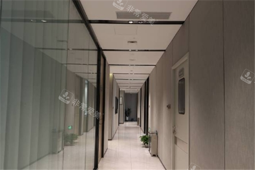 北京黄寺整形走廊环境图