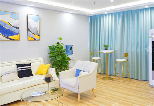 重庆骑士医院私密科候客区