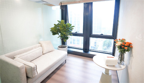 广州华美医疗美容医院休息环境图