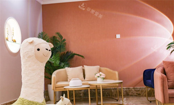 佛山顺德壹加壹整形等待区