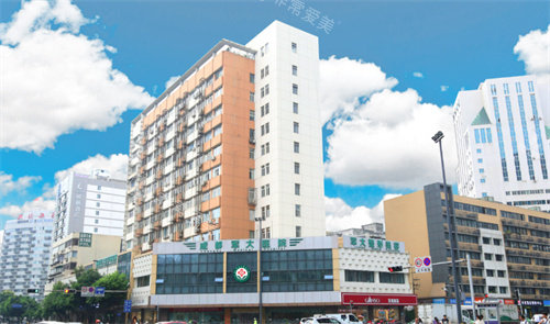 成都军大整形外科医院大楼