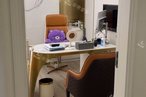 武汉韩辰医疗美容医院面诊室