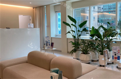 韩国OCEAN欧神皮肤科的大厅