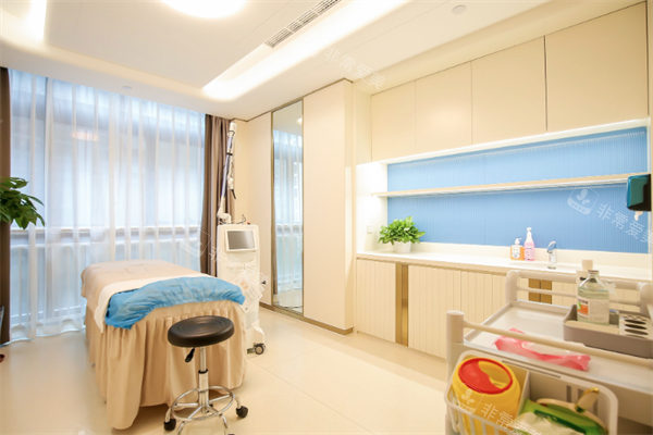 重庆星荣整形外科护理