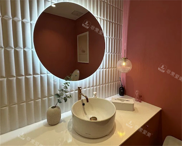 清潭smin皮肤科洗漱区