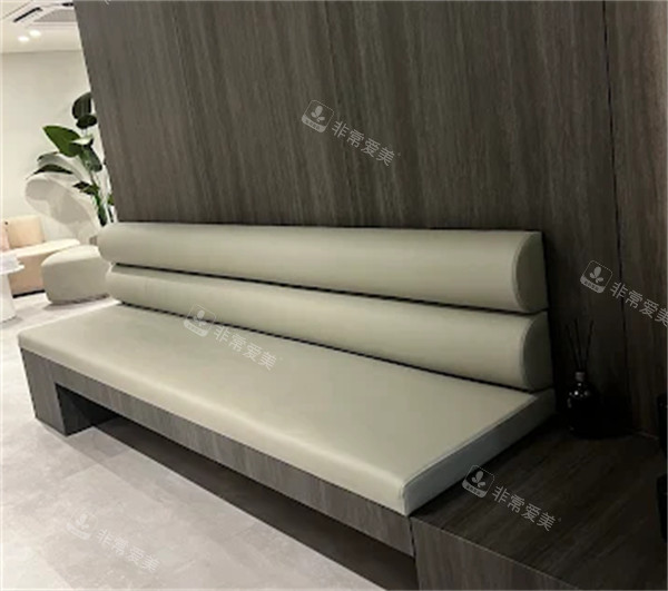 清潭smin皮肤科等候区沙发
