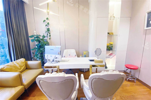 长沙美研医疗美容面诊室