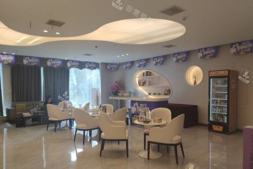 长沙美研整形等待区