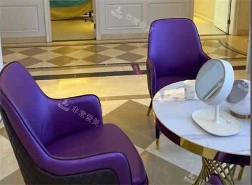 昆明夢想整形休息區(qū)