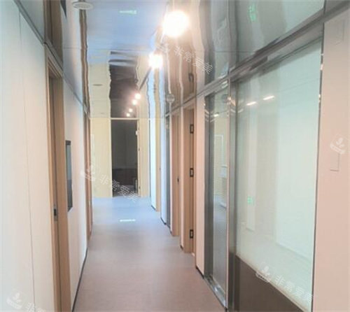 北京星洲医疗美容走廊照片