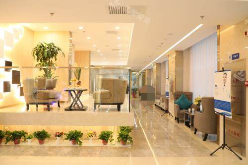 北京碧莲盛植发大厅内部