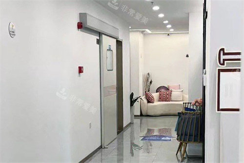 邢立辉医疗美容走廊环境