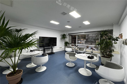 大连恩盈美地院等待区