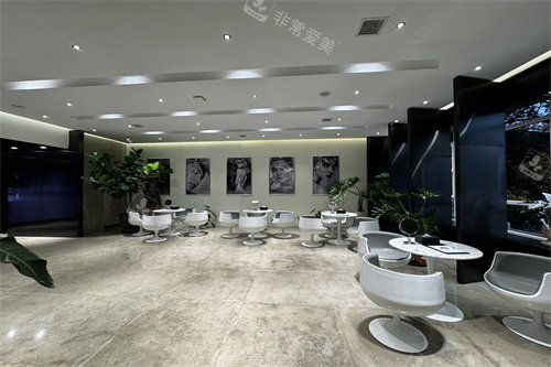 大连恩盈美地院大厅