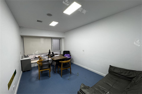 大连恩盈美地院室内一角