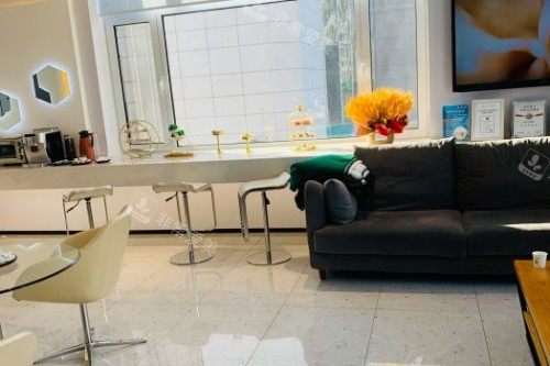 营口瑞宁口腔大厅