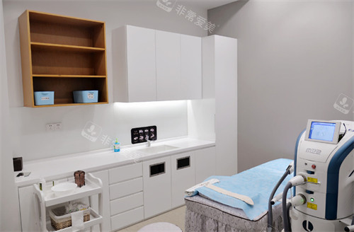 南京艺星医疗美容门诊部皮肤治疗区