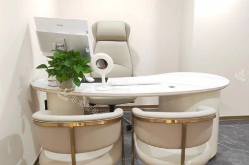 武汉加贝医疗美容医院面诊室