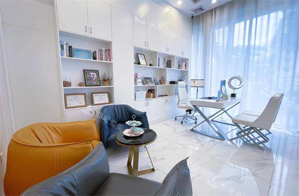 广州米伦医疗美容门诊部面诊室