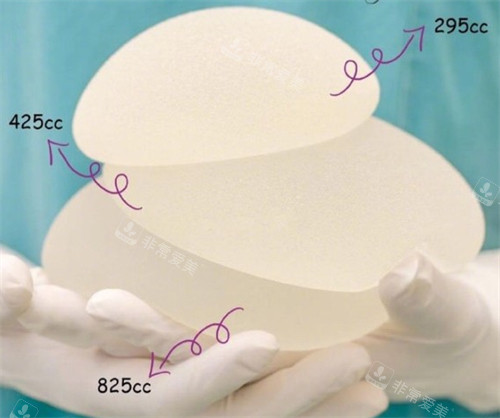 罗盛康技术怎么样?30年经验+5万例手术,隆胸不仅做得好，修复更是一绝