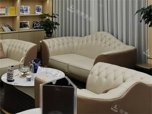 泉州泉兴口腔休息区