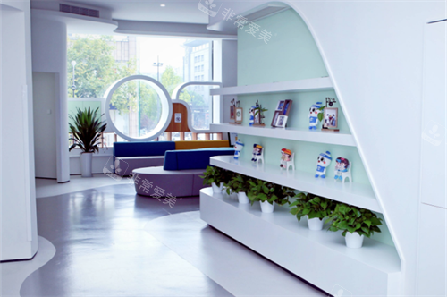 杭州朝聚眼科环境图