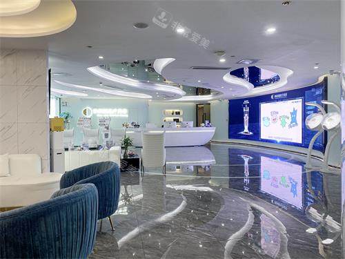 广州焕新颜整形内部大厅