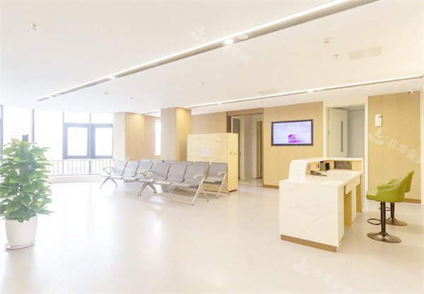 沈阳沈大医院环境图