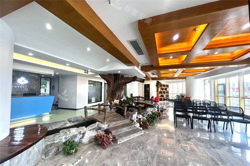 桂平矫健口腔医院大厅环境