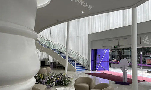 广州美莱整形医院大厅环境图