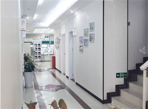 广州广大整形楼道