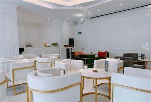 青岛诺美德整形医院内部休息区