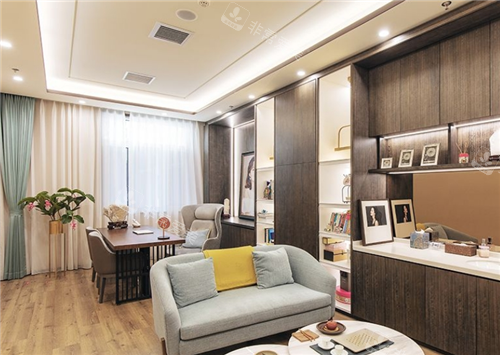 北京加减美医疗美容候诊区